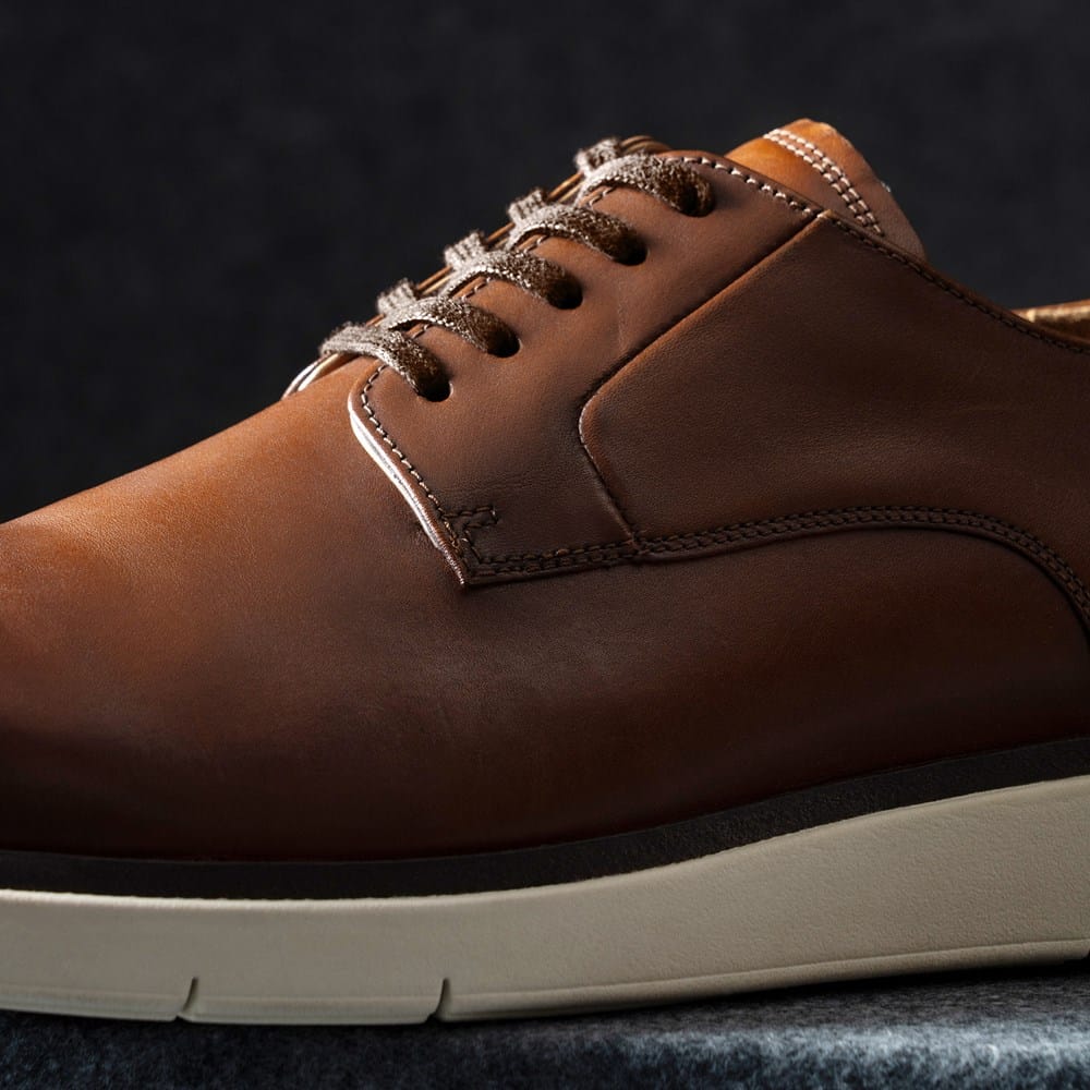 Carson Hybrid Derby | Men's Dress | Allen Edmonds